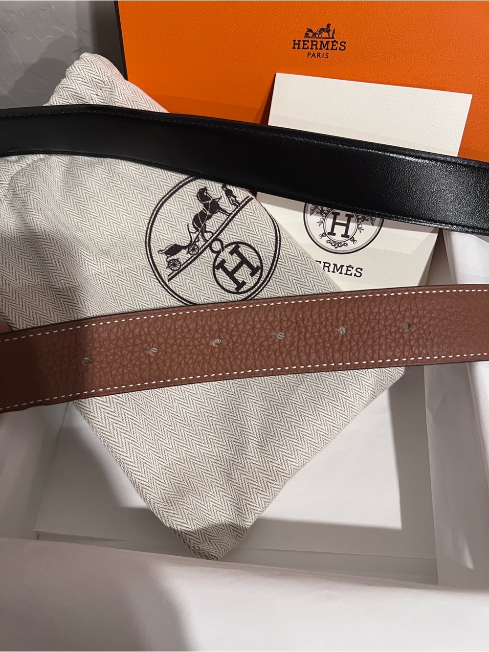 Hermes Brown/ Black Reversible Leather H-Buckle Belt size 90 - Picture 9 of 12